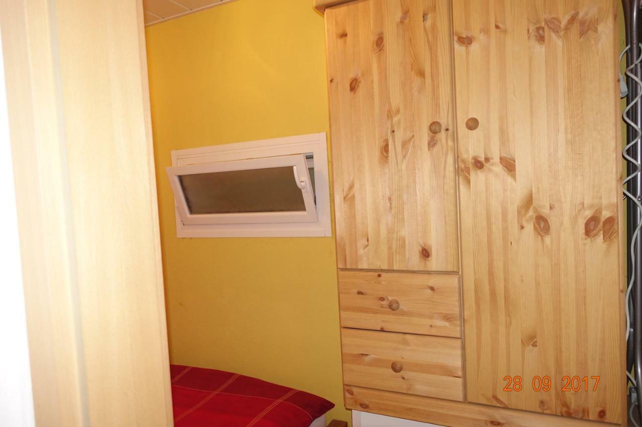 Ferienwohnung Zoe Osterbrucken Buitenkant foto