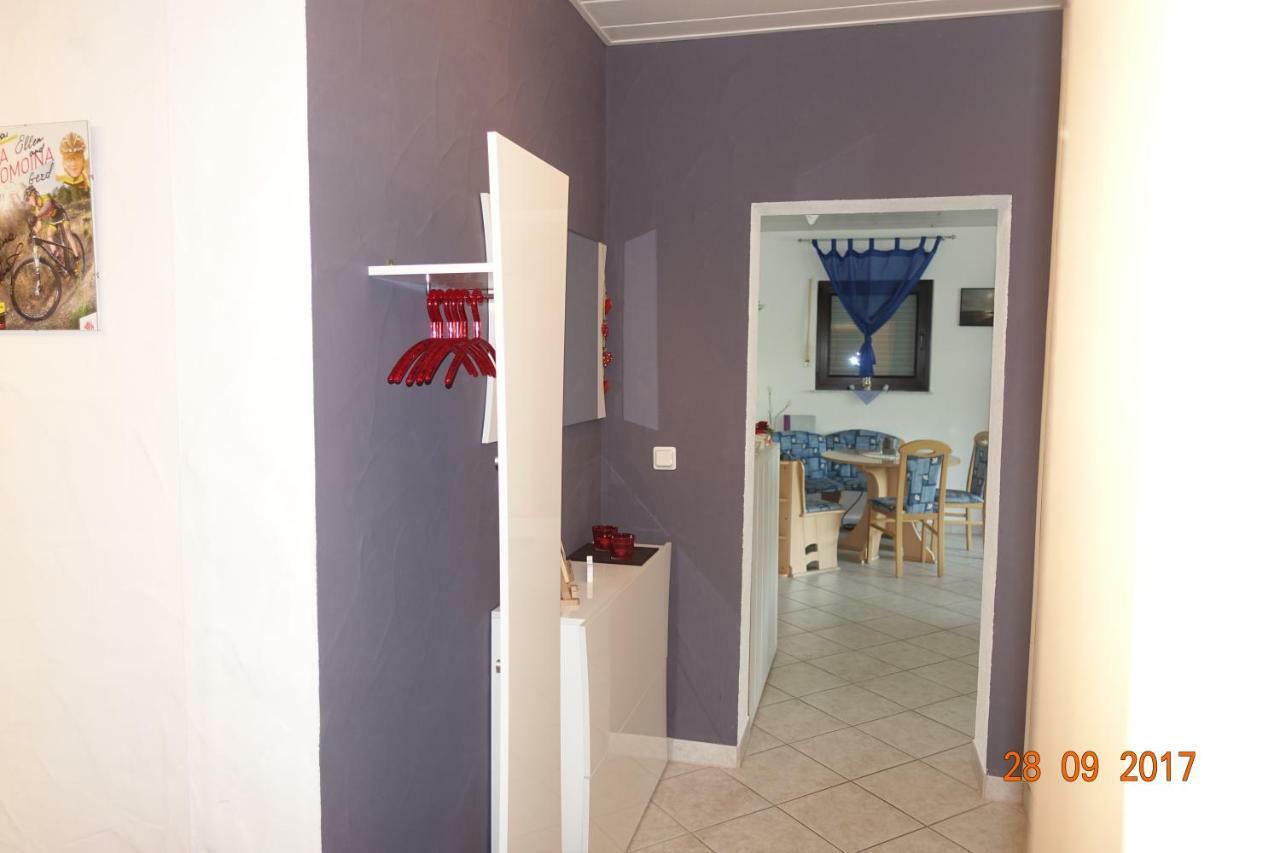 Ferienwohnung Zoe Osterbrucken Buitenkant foto
